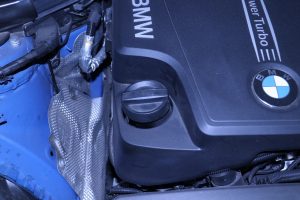 Changing oil, brake fluid, coolant – how, where and when?